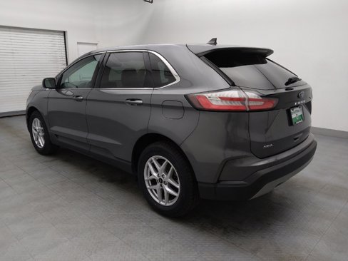 Used 2024 Ford Edge SEL image 3