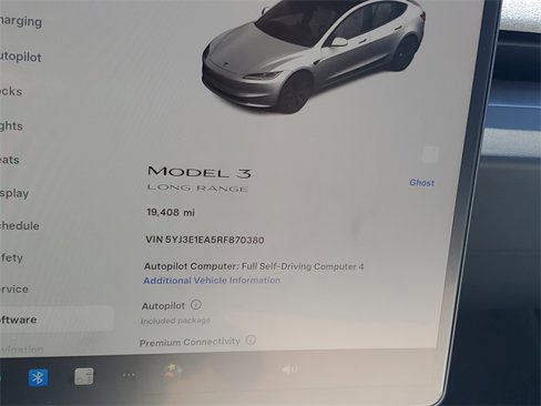 Used 2024 Tesla Model 3 Standard Range image 26