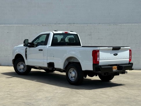New 2026 Ford F250 XL image 4