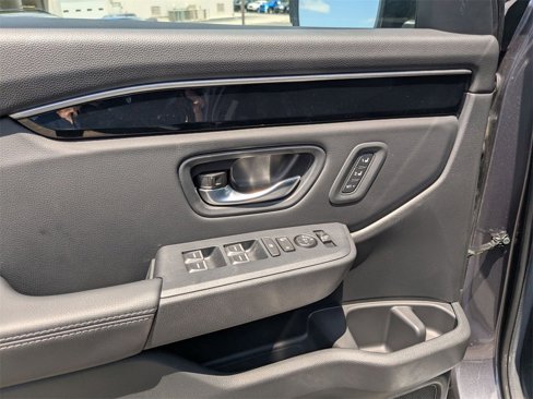 Used 2025 Honda Pilot EX-L image 12