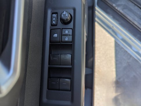 Used 2025 Toyota Tundra Limited image 13