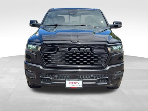 New 2026 RAM 1500 4x4 Crew Cab image 8