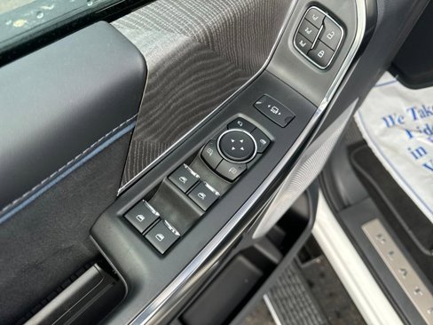 New 2025 Ford F350 Platinum image 11