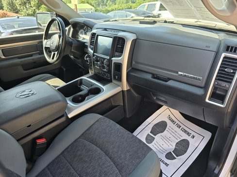 Used 2018 RAM 1500 Big Horn image 17