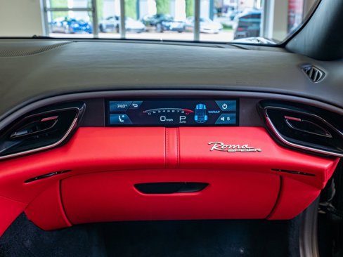 Used 2024 Ferrari Roma Spider image 18