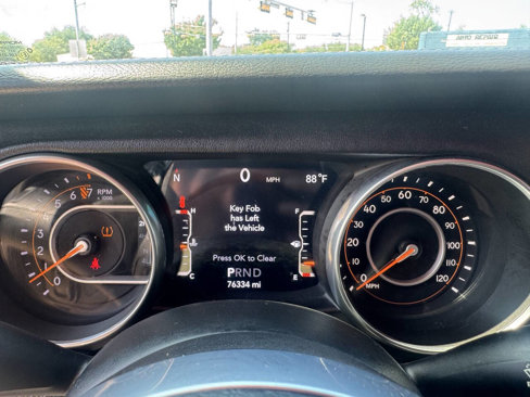 Used 2018 Jeep Wrangler Unlimited Sahara w/ Cold Weather Group image 41