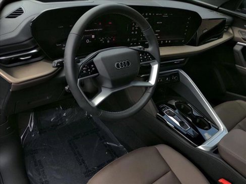 New 2025 Audi Q5 Premium Plus image 9