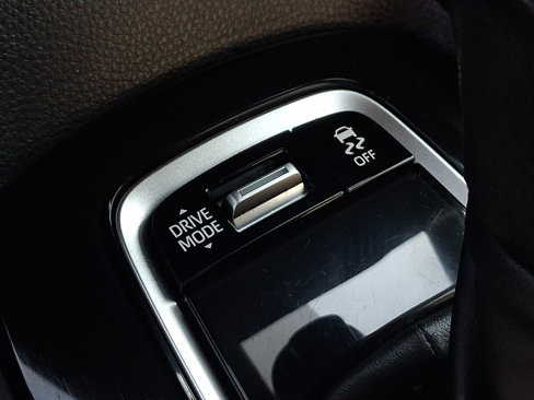 Used 2023 Toyota Corolla XSE image 27