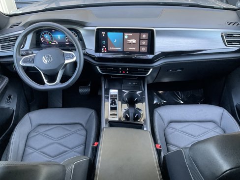 Used 2024 Volkswagen Atlas Cross Sport SE image 22