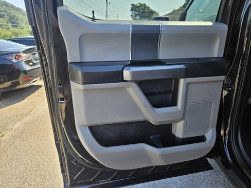 Used 2019 Ford F150 XLT w/ Equipment Group 301A Mid image 10