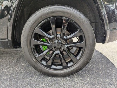Used 2019 Jeep Grand Cherokee Altitude image 27