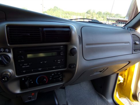 Used 2006 Ford Ranger XLT image 37