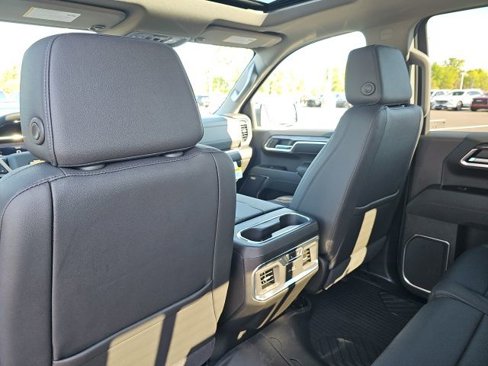 New 2026 Chevrolet Silverado 1500 LTZ w/ LTZ Premium Package image 25