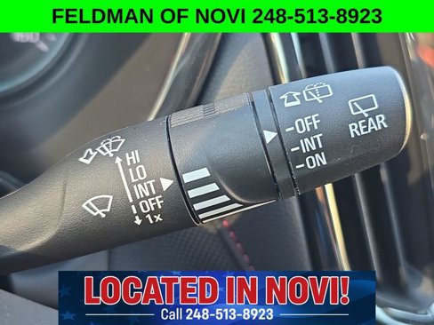 Used 2022 Chevrolet Equinox RS w/ Infotainment Package image 25