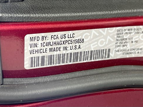 Used 2023 Jeep Grand Cherokee Altitude image 31