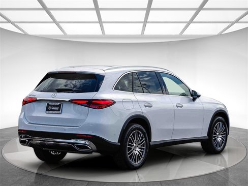 New 2026 Mercedes-Benz GLC 300 image 4