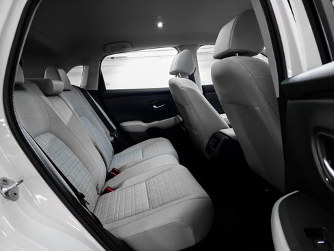 Certified 2024 Honda HR-V LX image 37