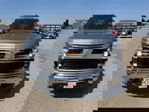 New 2026 Chevrolet Silverado 1500 LT w/ Z71 Off-Road Package image 2