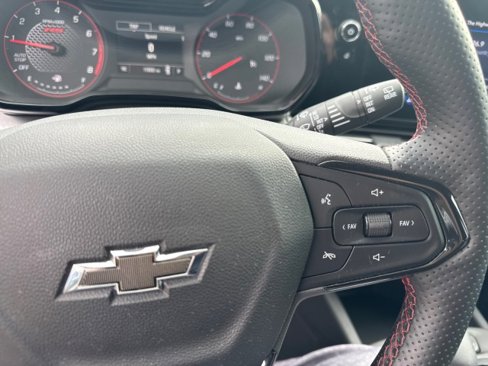 Used 2024 Chevrolet Trax RS image 15