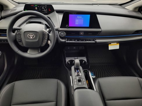 New 2026 Toyota Prius Plug-In Hybrid image 10