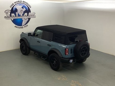 Used 2023 Ford Bronco Wildtrak image 15