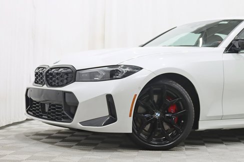 Used 2025 BMW M340i xDrive w/ Premium Package image 2