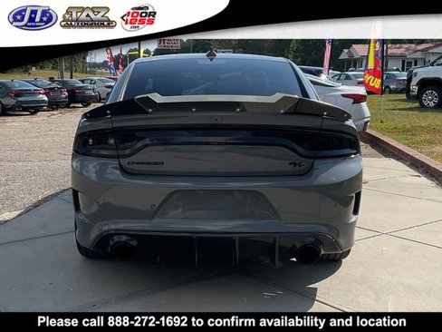 Used 2023 Dodge Charger R/T w/ Blacktop Package image 5