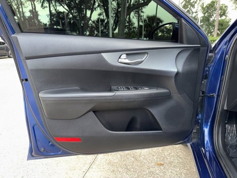 Used 2021 Kia Forte LXS image 15