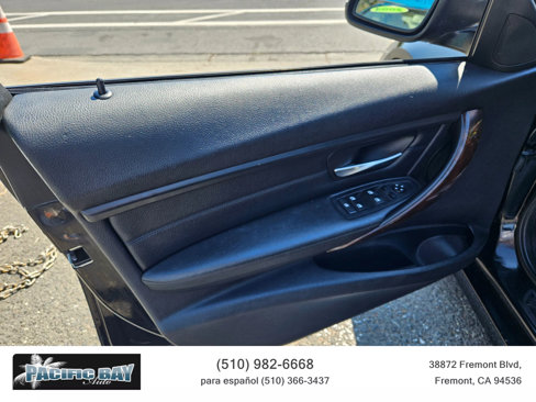 Used 2014 BMW 328i Sedan w/ Premium Package image 10