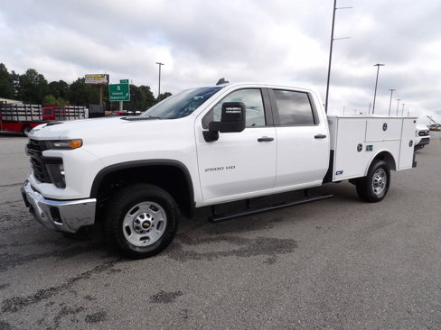 Used 2024 Chevrolet Silverado 2500 W/T w/ WT Convenience Package image 3