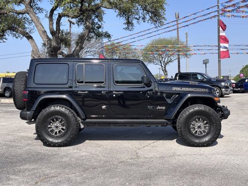 Used 2022 Jeep Wrangler Unlimited Rubicon image 4
