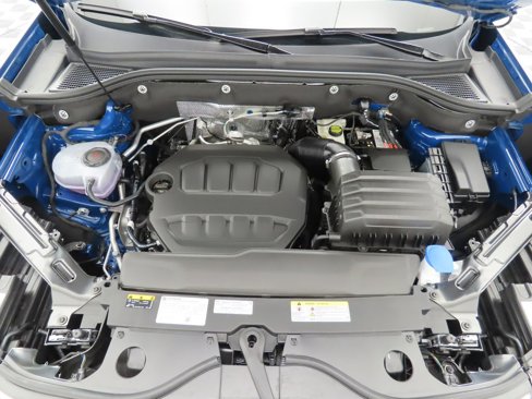 New 2026 Volkswagen Atlas Cross Sport SEL R-Line image 29
