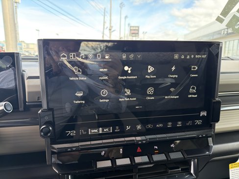 New 2026 GMC Hummer EV 4x4 Crew Cab image 15