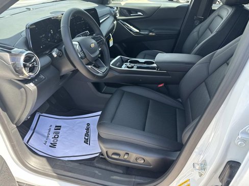New 2026 Chevrolet Equinox LT w/ Convenience Package II image 10