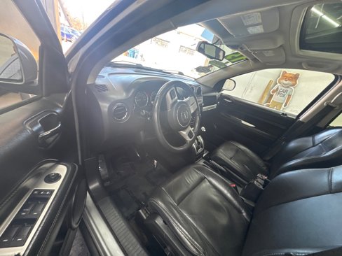 Used 2015 Jeep Compass High Altitude image 6