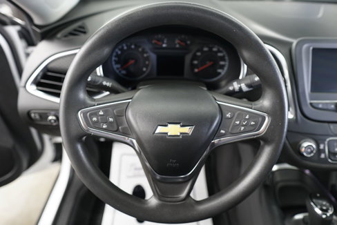 Used 2016 Chevrolet Malibu LT image 21