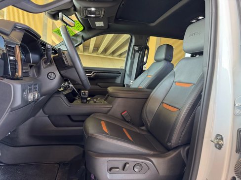 Used 2023 GMC Sierra 1500 AT4 w/ Technology Package image 15