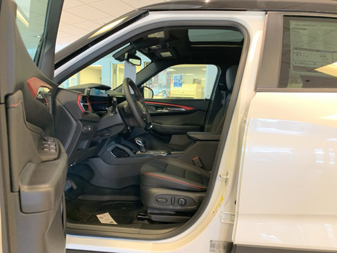 New 2026 Chevrolet TrailBlazer RS w/ Convenience Package image 4