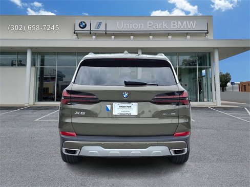 Used 2026 BMW X5 xDrive40i w/ Climate Comfort Package image 5