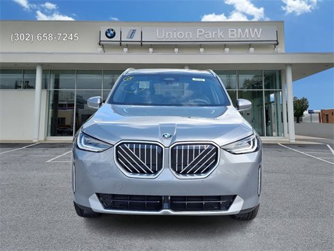 Used 2026 BMW X3 xDrive30 w/ Premium Package image 2