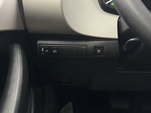 Certified 2025 Toyota Corolla LE image 26