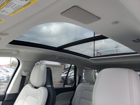 New 2025 Lincoln Aviator Reserve w/ Equipment Group 201A image 11