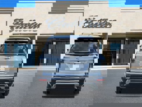Certified 2026 Cadillac Vistiq Sport image 4