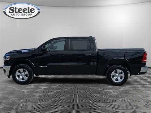 New 2026 RAM 1500 2WD Crew Cab image 2