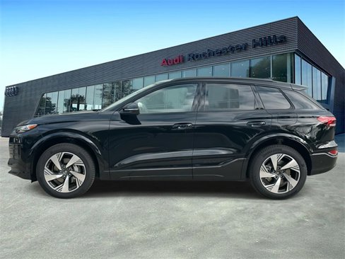 New 2025 Audi Q6 e-tron Prestige image 2