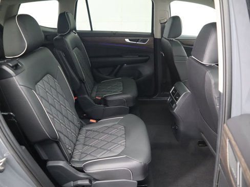 New 2026 Volkswagen Atlas SEL Premium R-Line image 24