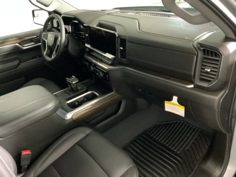 New 2025 Chevrolet Silverado 1500 LT w/ Leather Package image 38