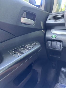 Used 2015 Honda CR-V LX image 12