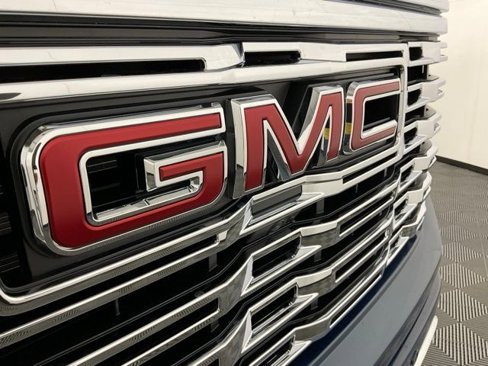 New 2026 GMC Sierra 1500 Denali w/ Denali Reserve Package image 12
