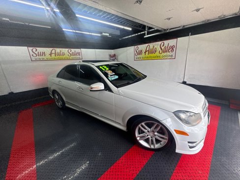 Used 2013 Mercedes-Benz C 300 4MATIC Sedan image 13